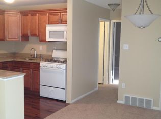 340 2nd St APT 1, Oakmont, PA 15139