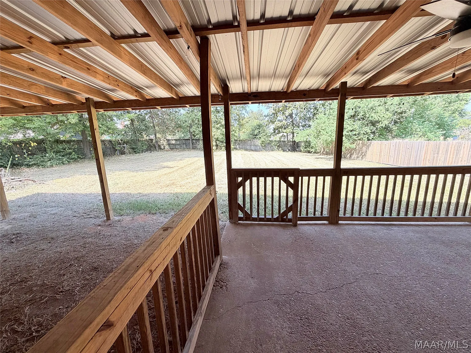 4 bed, 2.0 bath, 1473 sqft, $1,500 — Photo 2