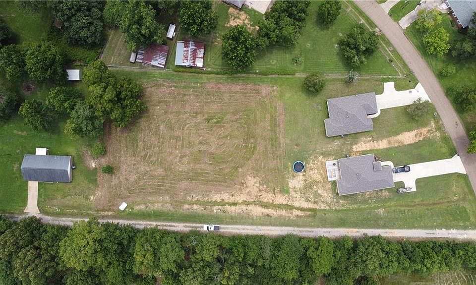 1st image of 193 Sunny Hill Dr