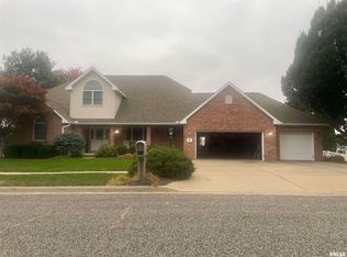 404 E Franklin St, Tremont, IL 61568