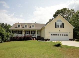 106 Hyacinth Ln, New Bern, NC 28562