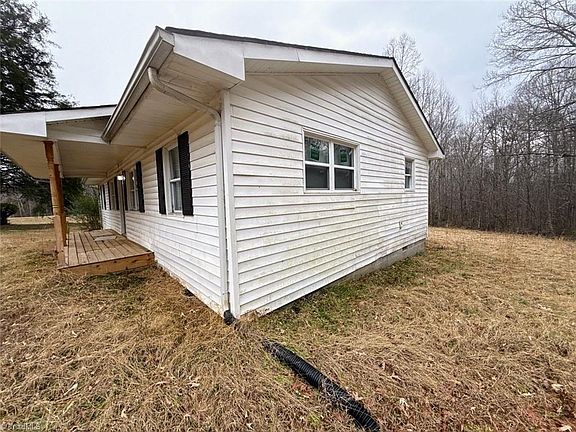 3rd image of 731 Pallie Watlington Rd
