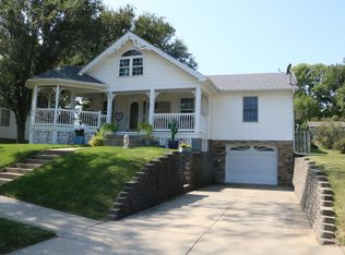 503 3rd St, Neola, IA 51559