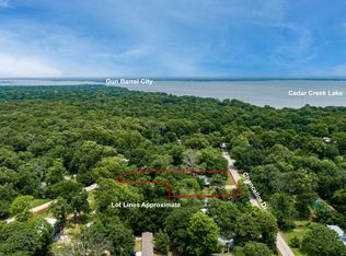 1023 Chancellor Dr, Kemp, TX 75143
