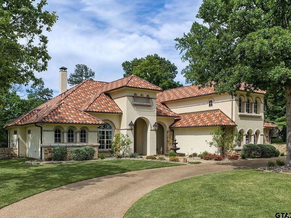 1st image of 2025 Stonegate Valley Dr
