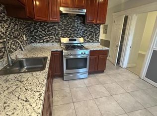 182 Seymour Ave APT 1, Newark, NJ 07108