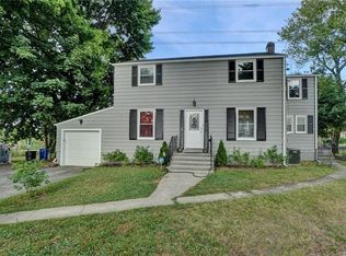 257 Concord Rd, Yonkers, NY 10710