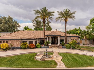 690 E SEATTLE SLEW Lane, Gilbert, AZ, 85296