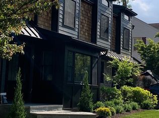 2 Park Ln, Little Falls, NJ 07424