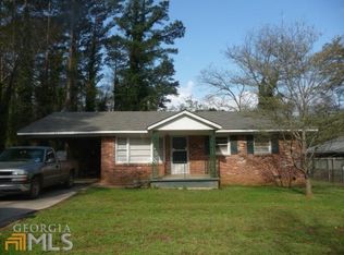 2047 Lewis Dr, Griffin, GA 30223