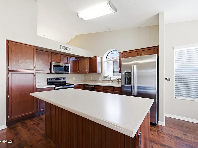7239 W Morrow Dr — Photo 15