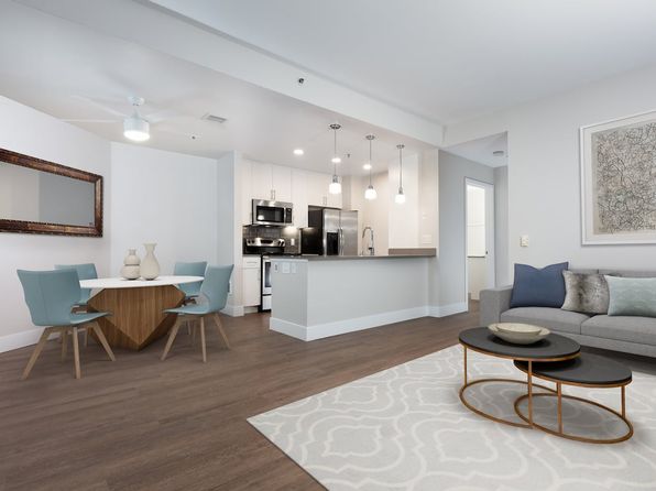 255 King St #7C4B96AC0