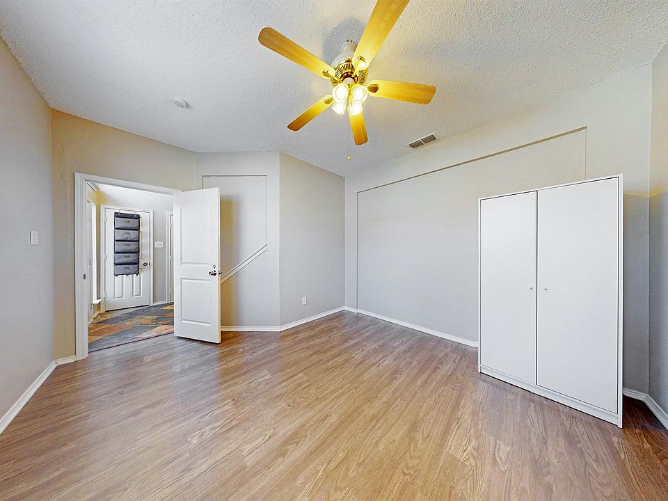 1st image of 2705 Woodlark Dr #1C-768964