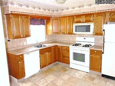 5th image of 1979 Tudor Cir