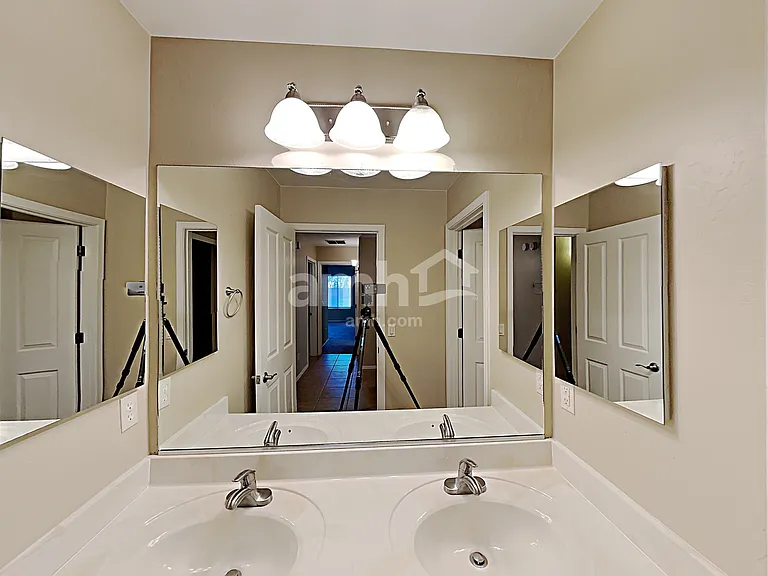 10808 S Alley Mountain Dr — Photo 18