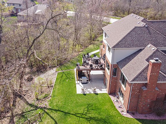 3rd image of 21163 S Wooded Cove Dr