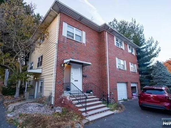 1462A River Rd APT 1, Edgewater, NJ 07020