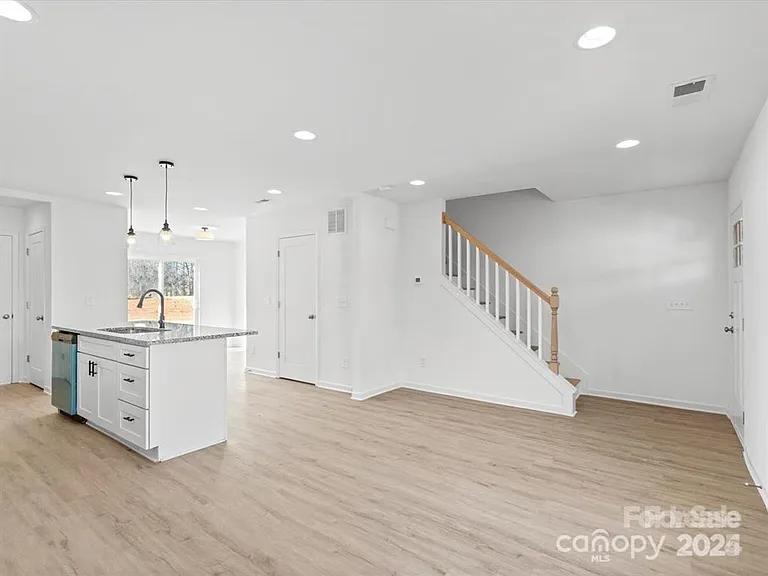 3799 Herman Sipe Rd — Photo 19