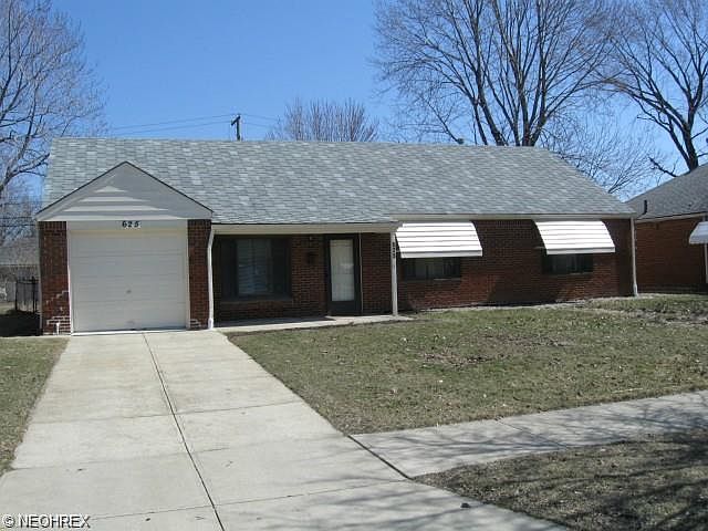 1st image of 625 Sycamore Dr