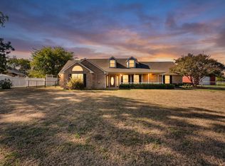 626 E Eubank St, Mabank, TX 75147