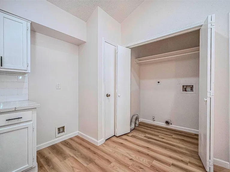 18211 Dinner Creek Dr — Photo 9
