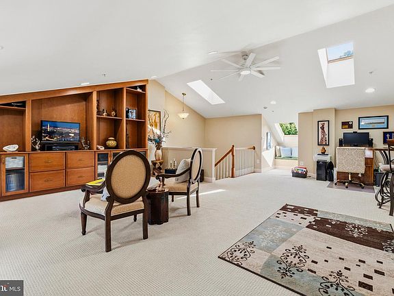 2nd image of 7717 Clay Bridge Ct