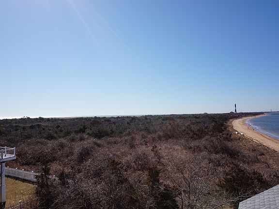5th image of 104 West Lighthouse Walk