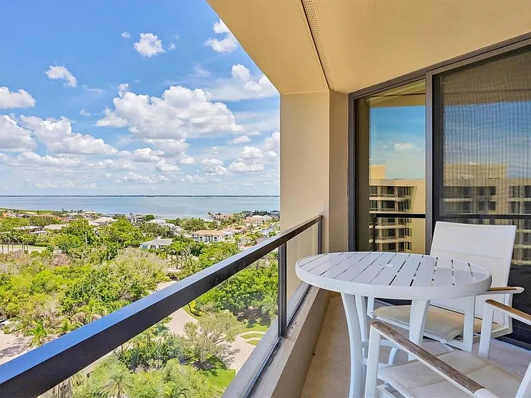 1211 Gulf Of Mexico Dr #1005 — Photo 31