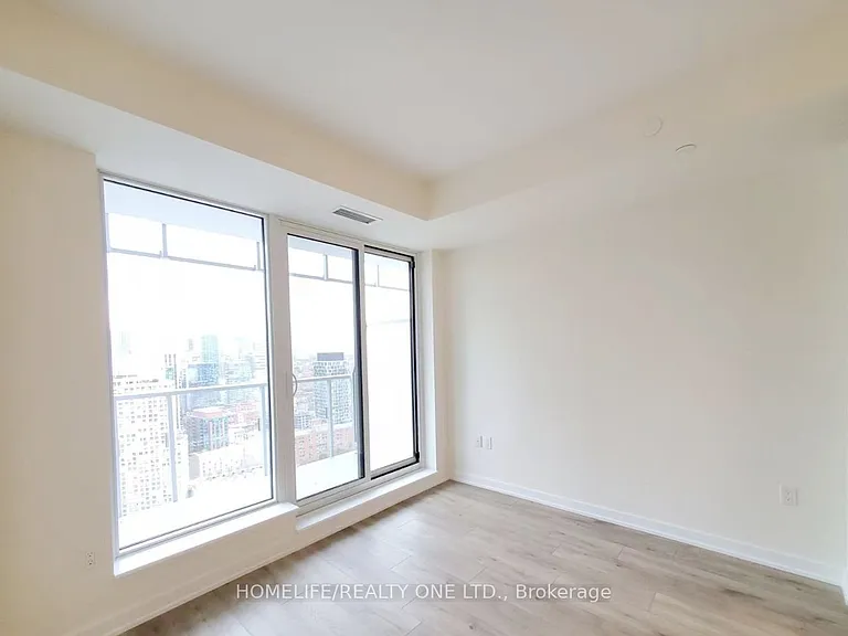 28 Freeland St #3206 — Photo 7
