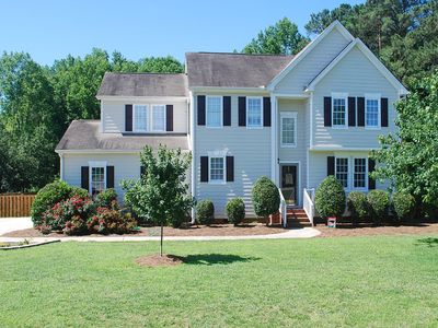 820 White Meadows Dr, Fuquay Varina, NC, 27526