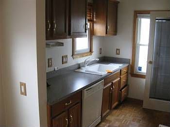 3rd image of 1026 23rd St