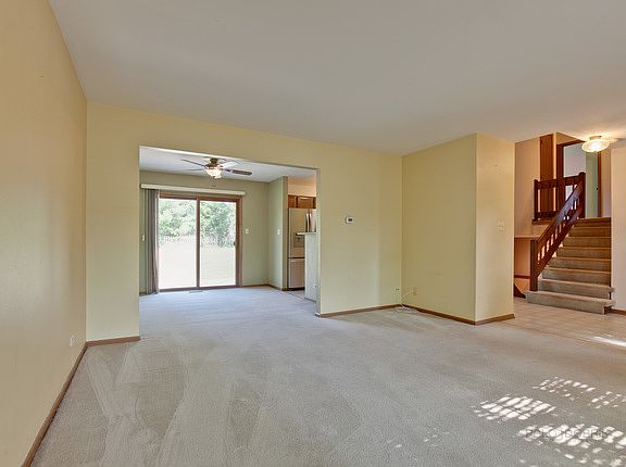 4th image of 17370 W Dartmoor Dr