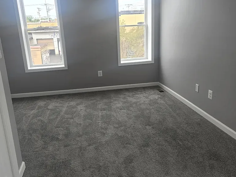 3531 E Fayette St — Photo 5