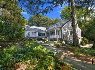 116 Saconesset Rd, Falmouth, MA 02540