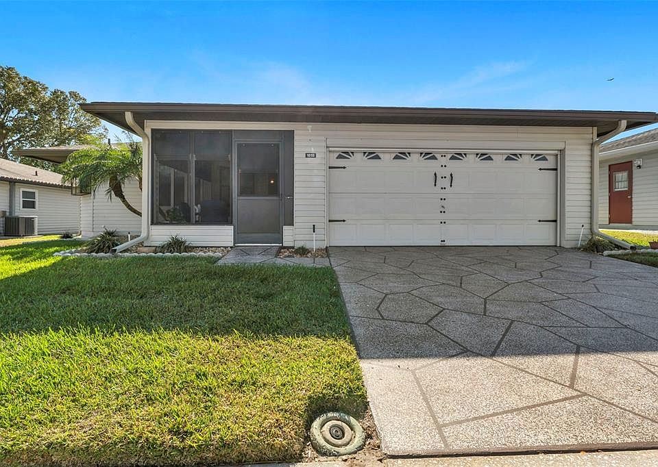 1st image of 1818 PRAIRIE DUNES CIRCLE N