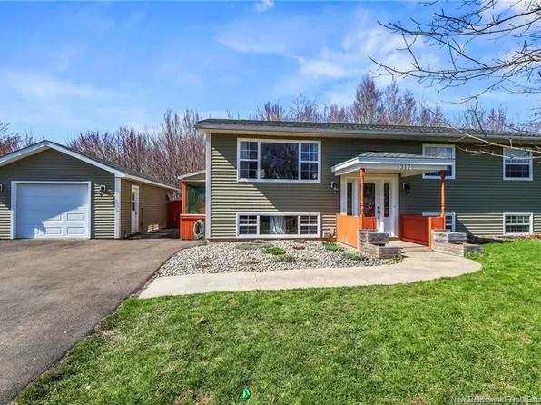 312 Bayview Ct, Dieppe, NB E1A 7L2