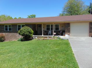 117 Norris Dr, Tazewell, TN 37879