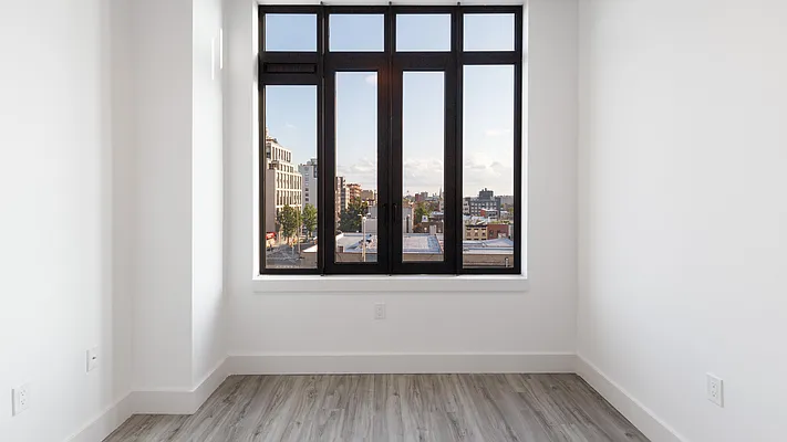 Rented by Nooklyn NYC LLC | media 13