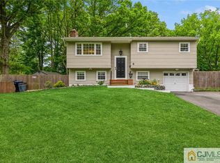 4 Sanford Rd, East Brunswick, NJ 08816