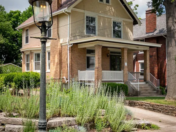 3783 Hyde Park Ave, Cincinnati, OH 45209