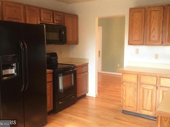 5th image of 10255 Roosevelt Dr