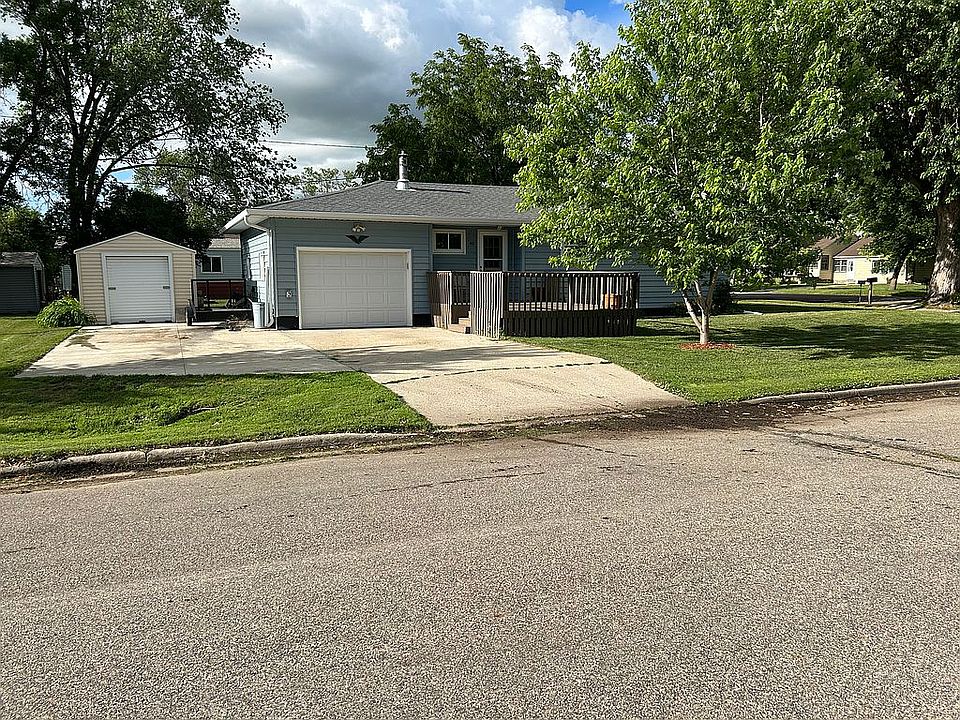 410 4th St, Wyndmere, ND 58081 Zillow