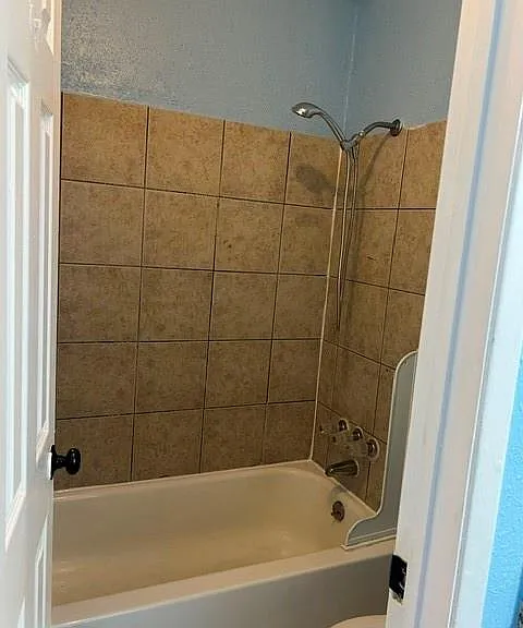 8405 Wilcrest Dr #1110 — Photo 5