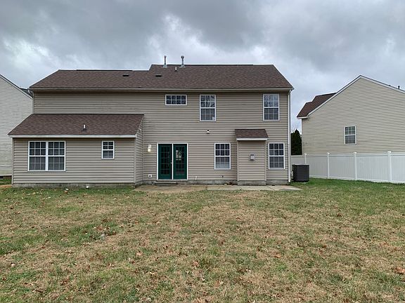 4th image of 617 Cheeseman Ct