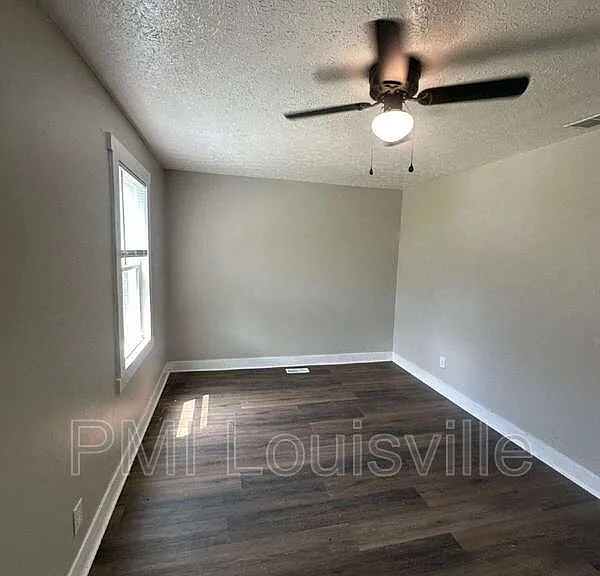 3417 Duncan St — Photo 4