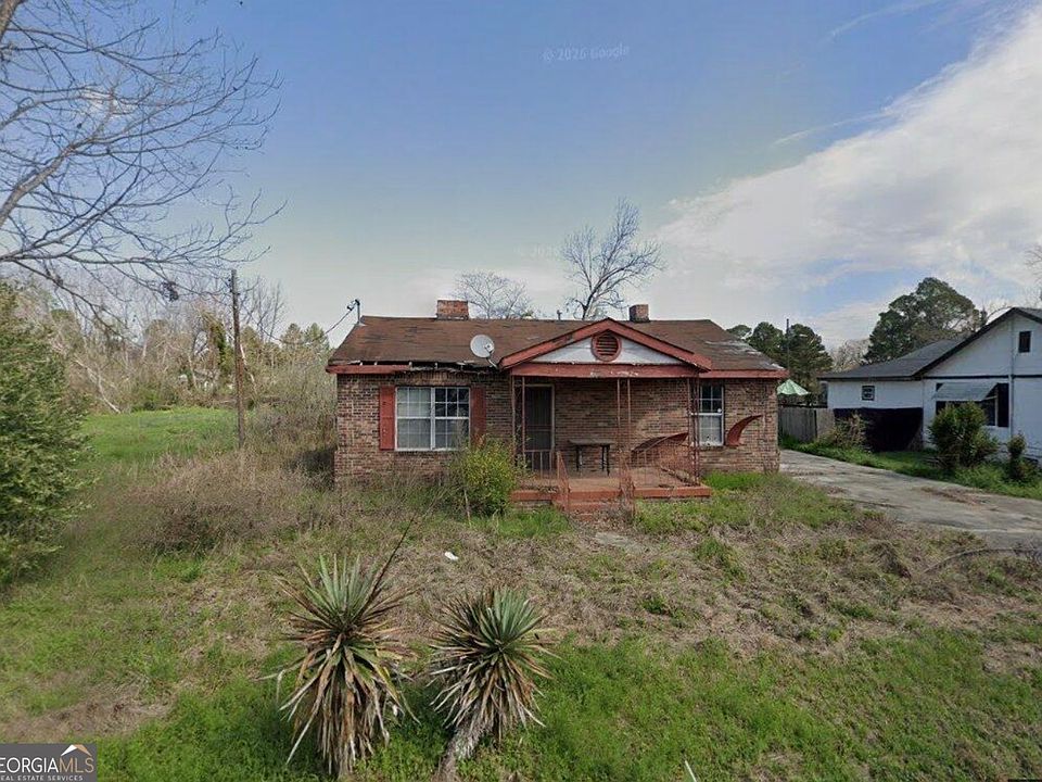 1st image of 411 Orange St