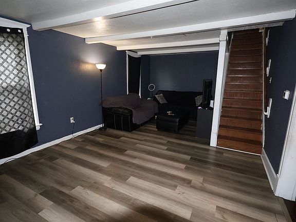 4th image of 1425 Blaisdell St