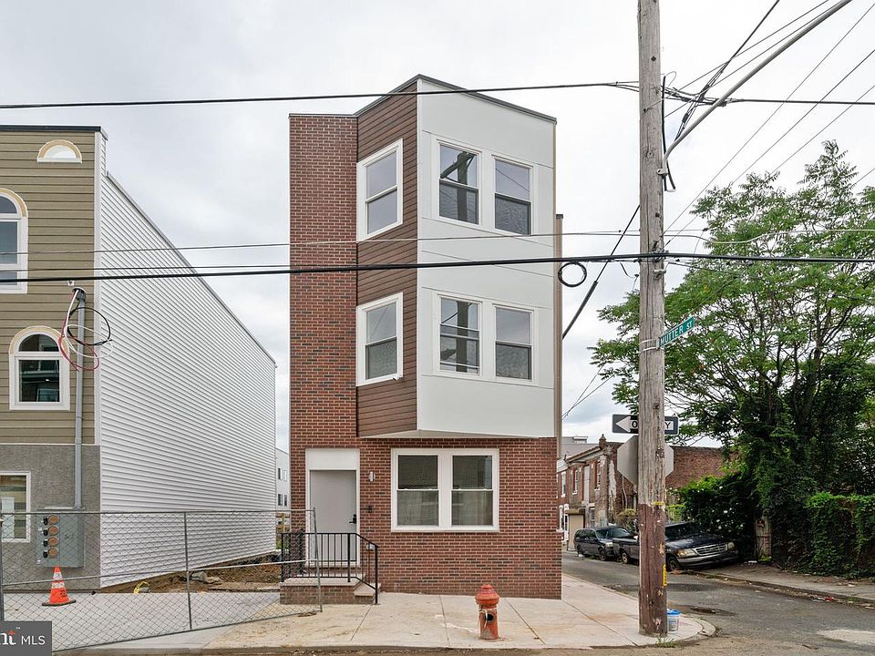 1st image of 156 W Cumberland St