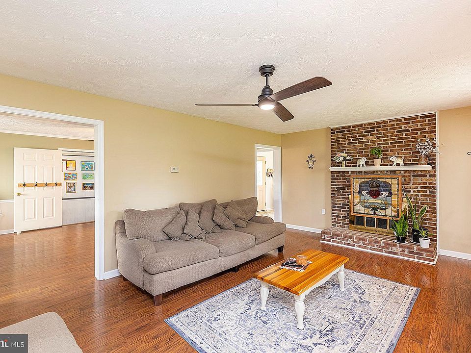 103 Columbia Cir, Stephens City, VA 22655 MLS VAFV2012328 Zillow