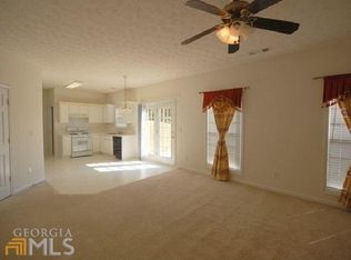 475 Clairidge Ln, Lawrenceville, GA 30046